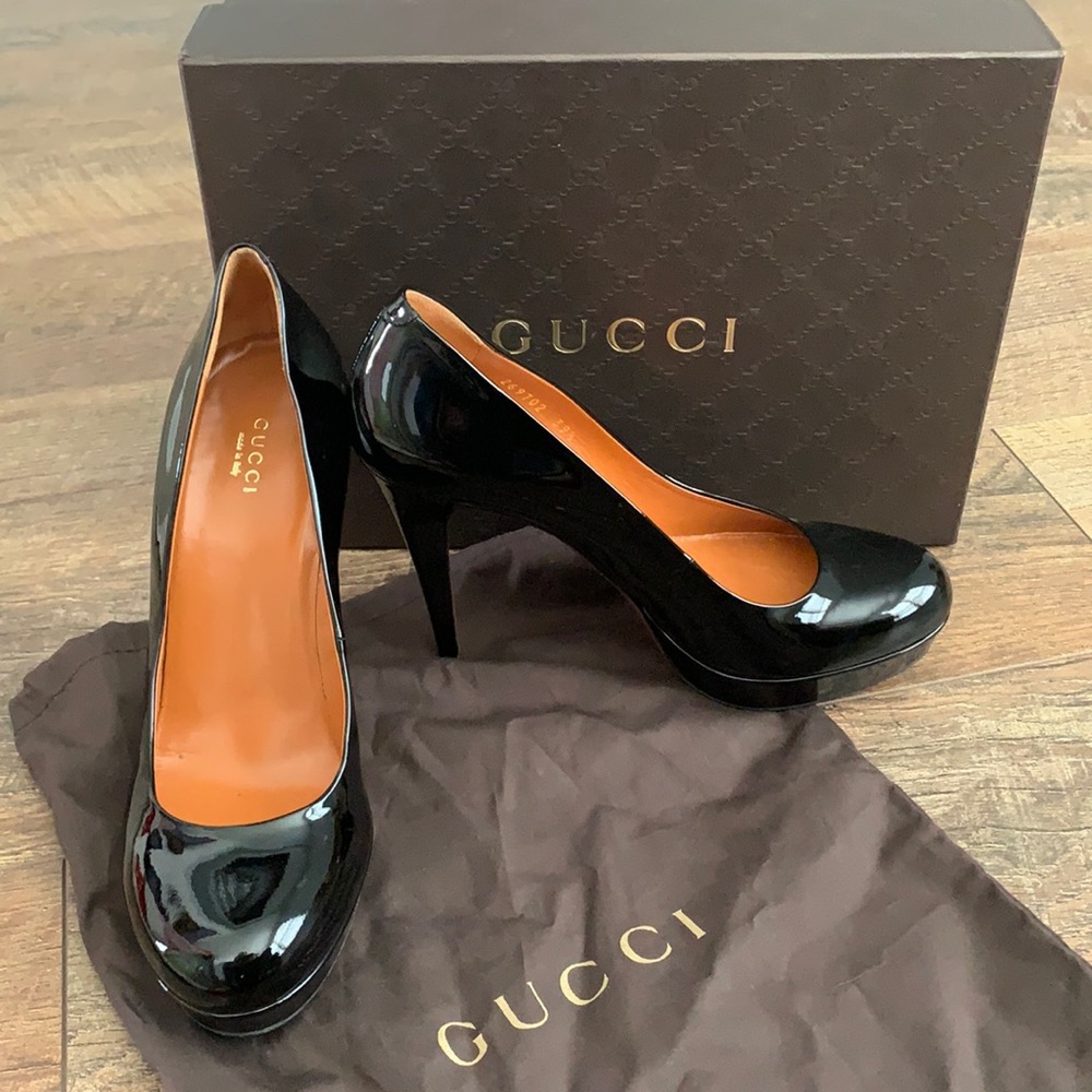 Gucci Nero heels